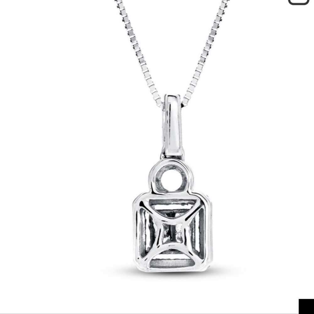 Diamond Necklace 1/4 ct tw Princess-Cut In 10K White Gold - Picture 5 of 12